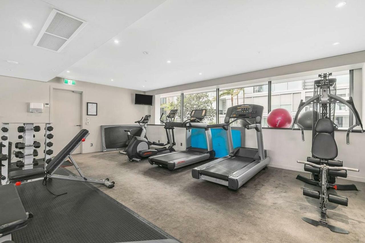 Two Bedroom Apartment - Pool, Gym & Free Parking! Auckland Bagian luar foto